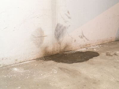 Professional water damage restoration services in Hartford - Simple Care Restoration